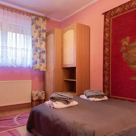 Appartamento Relax Liget Apartman